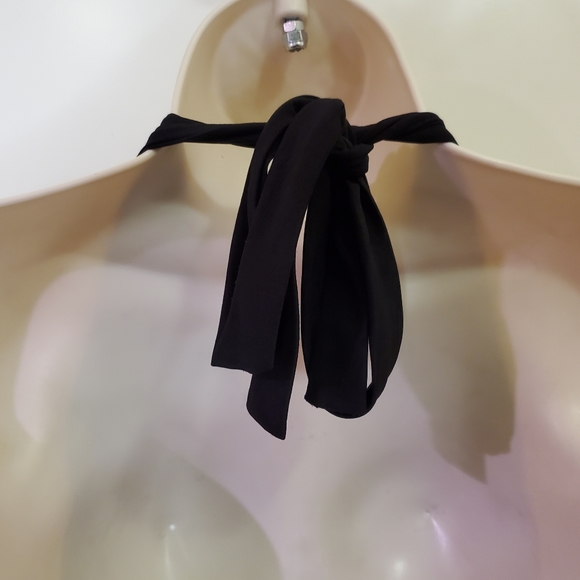 🌺JMode Black Halter Deep Plunge V-Neckline Wide Leg Jumpsuit, Large🌺 - Picture 6 of 8